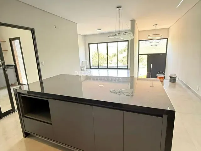 Casa com 235m² 3 quartos e 5 banheiros, à venda, no bairro Jardim Novo Horizonte em Sorocaba