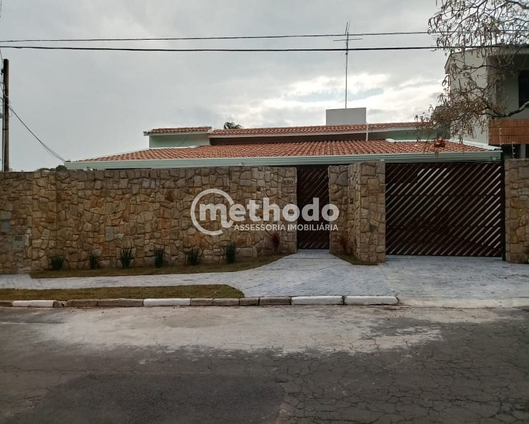 Casa, 4 quartos, 350 m² - Foto 1