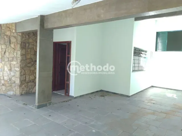 Casa com 300m² 4 quartos e 4 banheiros, à venda, no bairro Jardim das Paineiras em Campinas