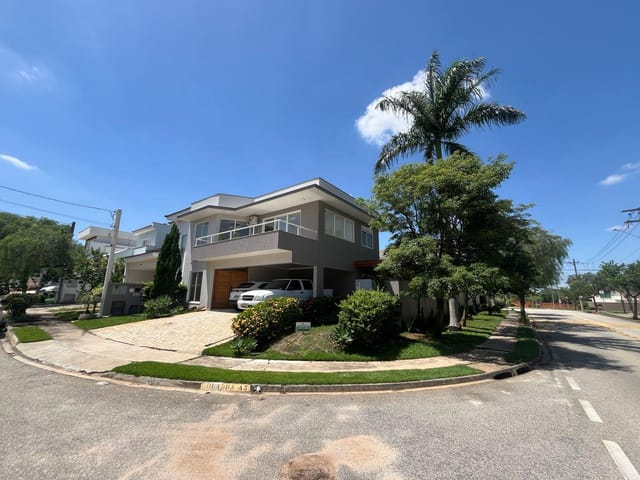 Casa para venda e locação condomínio Ibiti Royal!