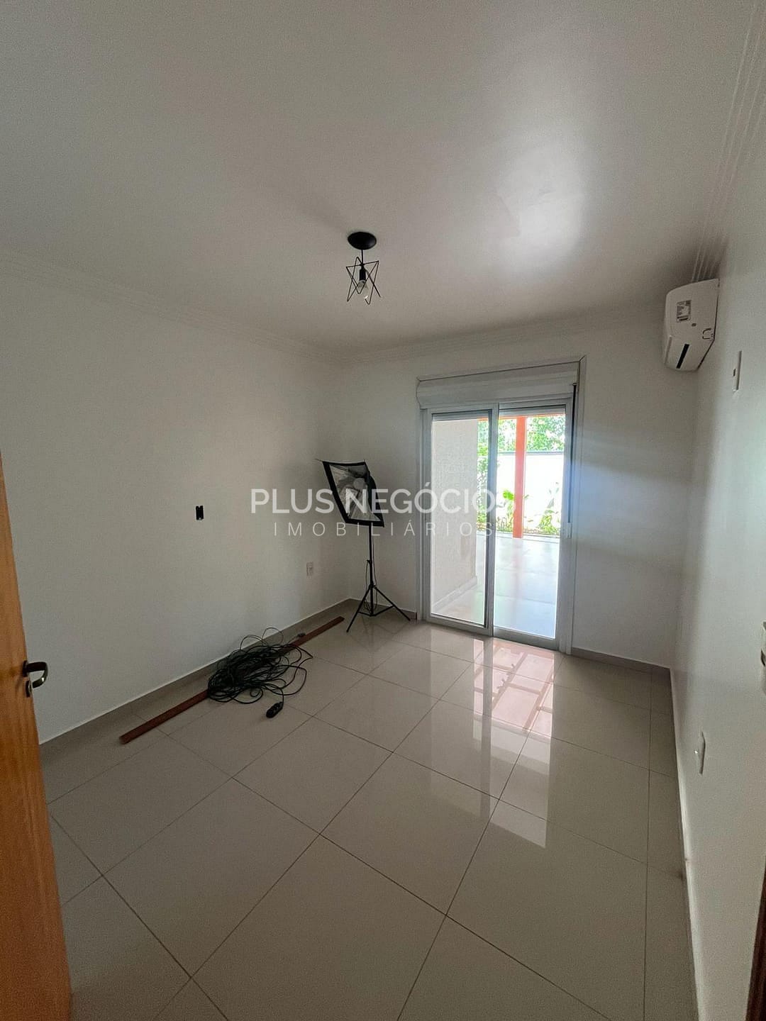 Casa, 4 quartos, 300 m² - Foto 9