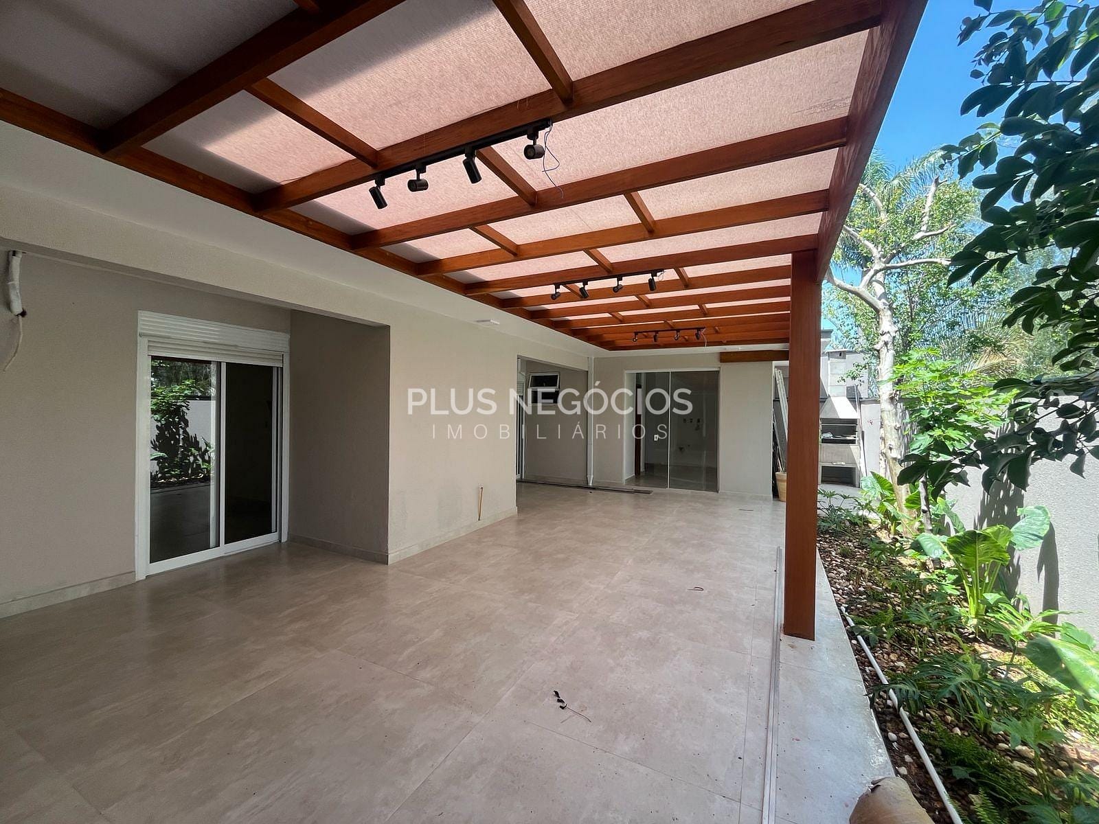 Casa, 4 quartos, 300 m² - Foto 21