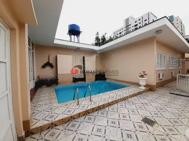 Casa com 560m² 4 quartos e 4 banheiros, para alugar, no bairro Barcelona em São Caetano do Sul