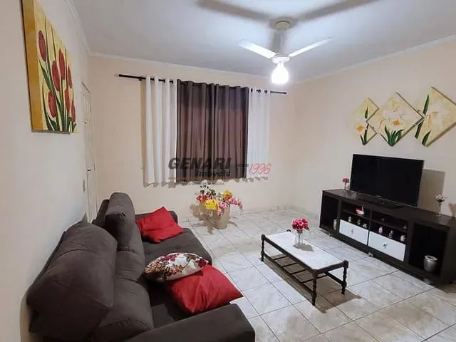 Casa com 250m² 3 quartos e 2 banheiros, à venda, no bairro Jardim Califórnia em Indaiatuba