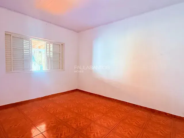 Casa 4 quartos e 2 banheiros, à venda, no bairro Vila Augusta em Sorocaba
