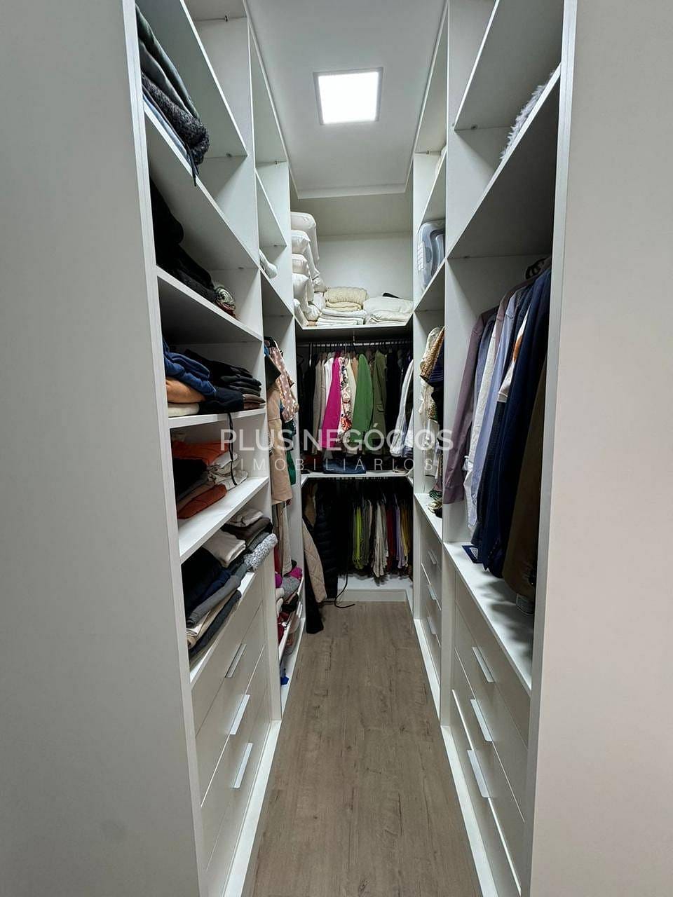 Casa, 3 quartos, 302 m² - Foto 11