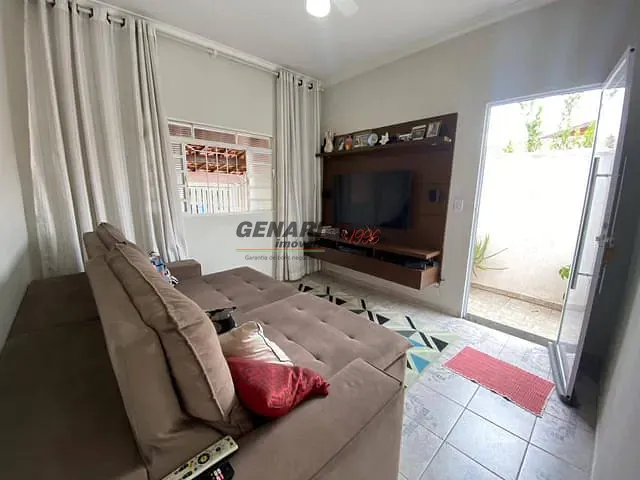 Casa com 125m² 2 quartos e 1 banheiro, à venda, no bairro Parque Residencial Indaiá em Indaiatuba