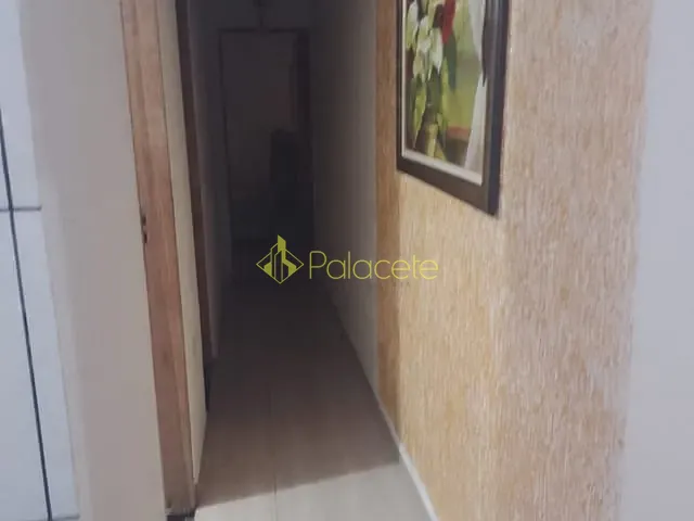 Casa à venda, no bairro Centro em Potim