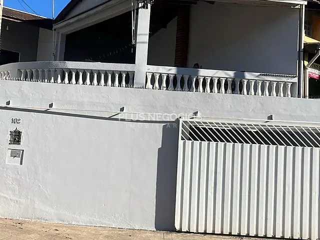 Casa com 135m² 2 quartos e 1 banheiro, à venda, no bairro Jardim Tatiana em Votorantim