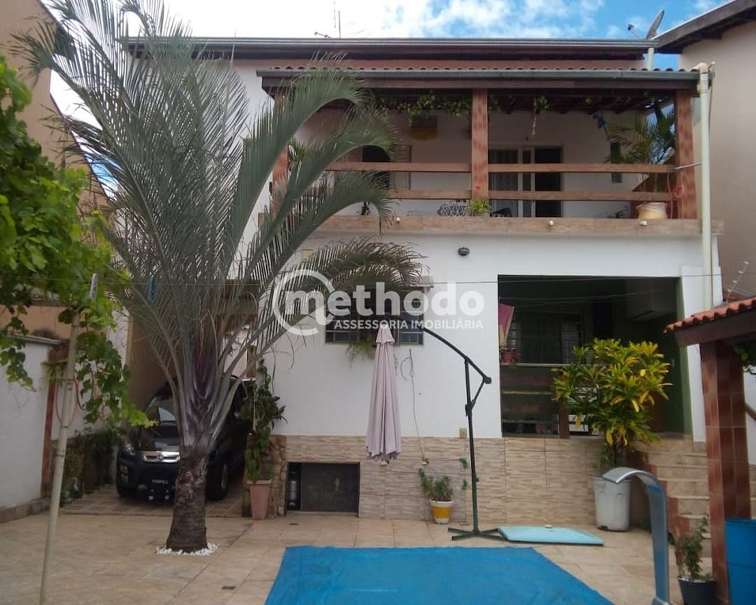 Casa, 4 quartos, 200 m² - Foto 1