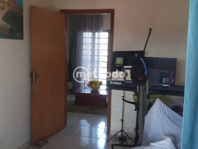 Casa com 250m² 4 quartos e 3 banheiros, à venda, no bairro Parque Via Norte em Campinas