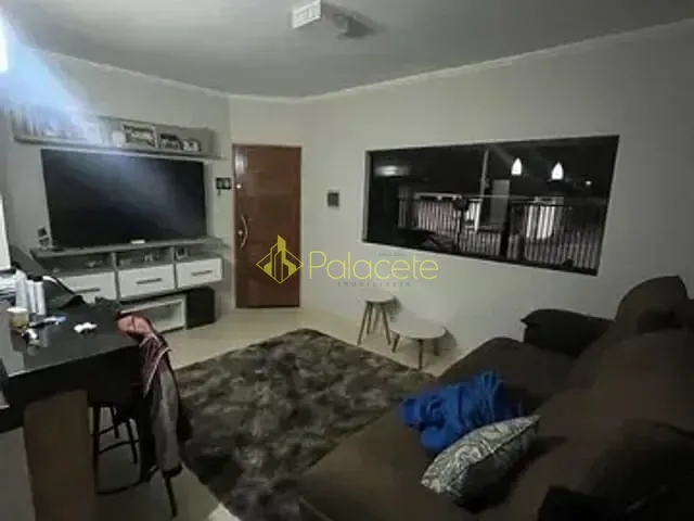 Casa com 167m² 2 quartos e 2 banheiros, à venda, no bairro Jardim Continental em Taubaté