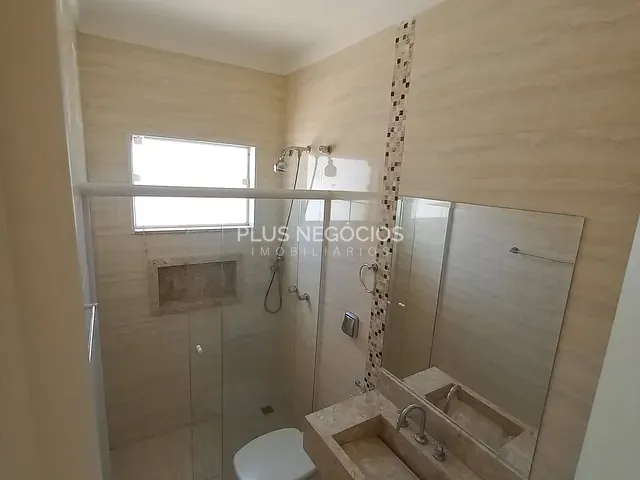 Casa com 250m² 3 quartos e 5 banheiros, à venda, no bairro Iporanga em Sorocaba