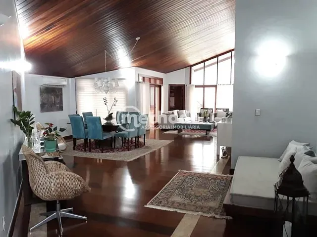 Casa com 380m² 4 quartos e 6 banheiros, à venda, no bairro Parque Taquaral em Campinas