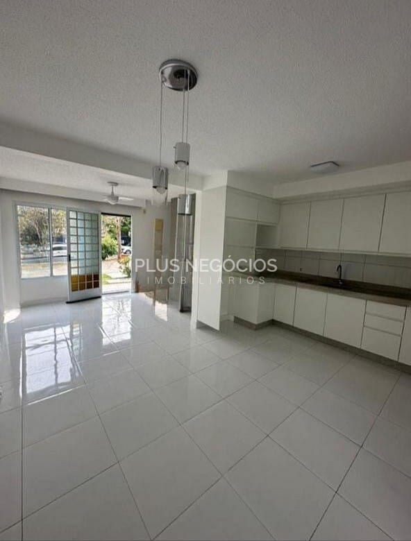 Casa, 2 quartos, 80 m² - Foto 1