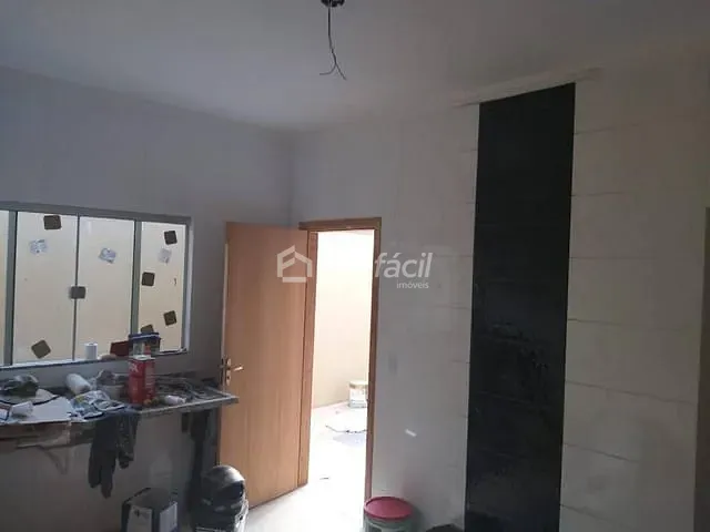 Casa com 180m² 2 quartos e 1 banheiro, à venda, no bairro Vila Morumbi em Campo Grande