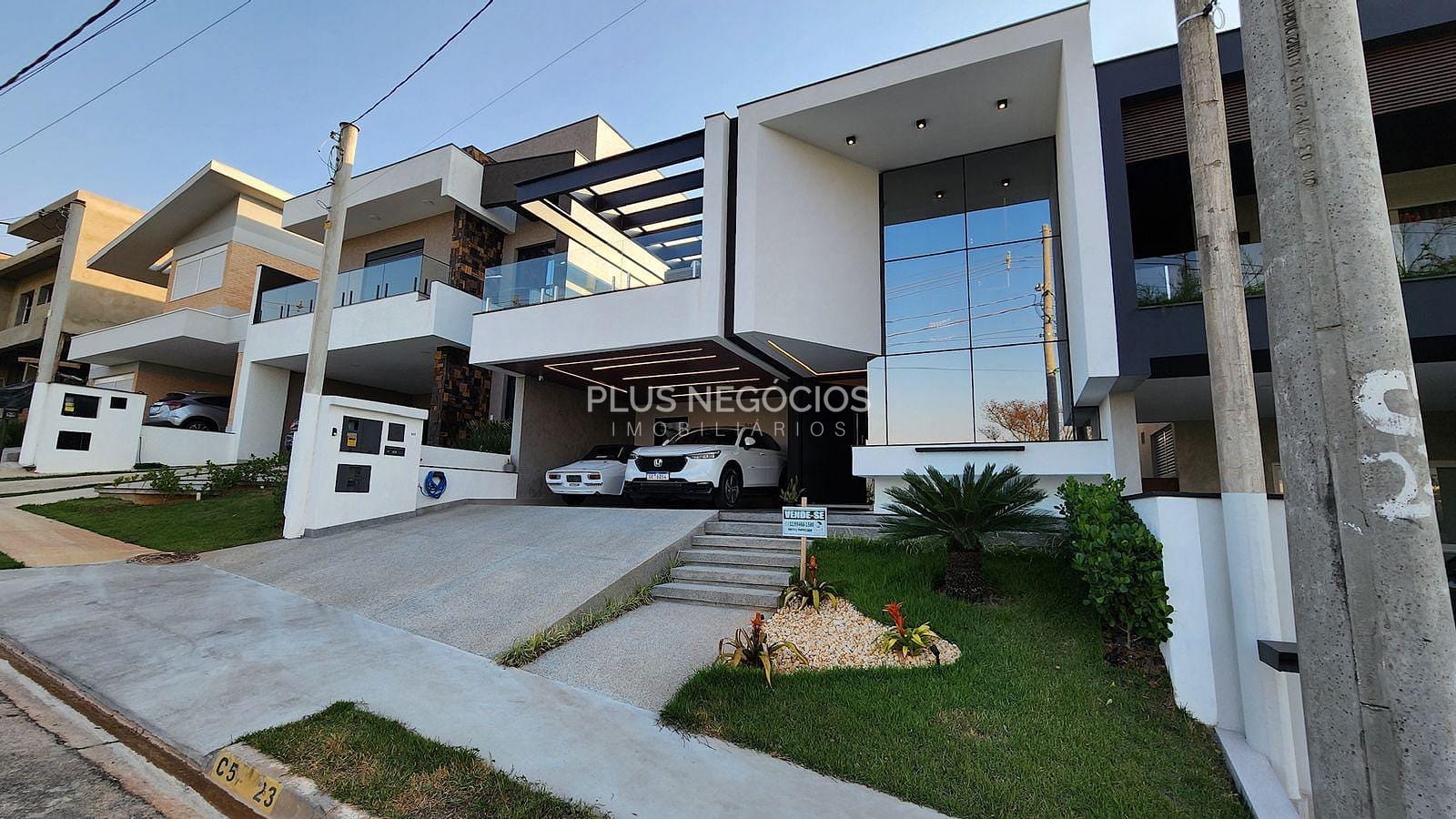 Casa, 3 quartos, 159 m² - Foto 1