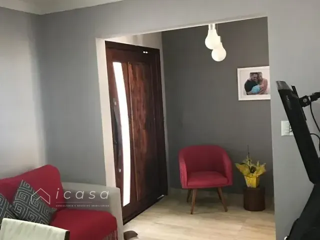 Casa com 120m² 2 quartos e 1 banheiro, à venda, no bairro Parque Califórnia em Jacareí