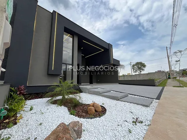 Casa com 300m² 3 quartos e 5 banheiros, à venda, no bairro Jardim Vila São Domingos em Sorocaba