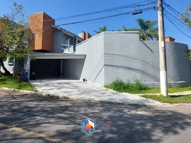 Casa com 597m² 4 quartos e 5 banheiros, à venda, no bairro São Paulo II em Cotia