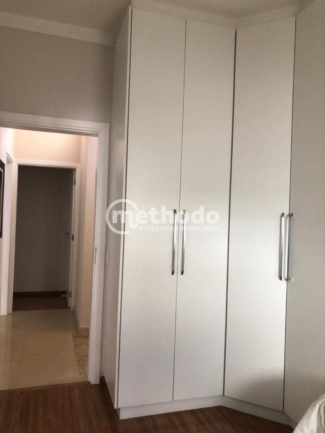 Casa, 3 quartos, 235 m² - Foto 8