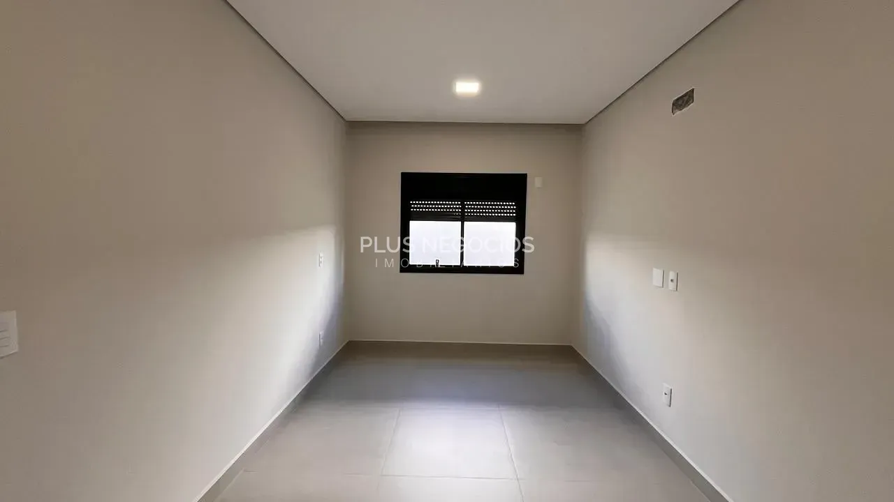 Casa, 3 quartos, 192 m² - Foto 3