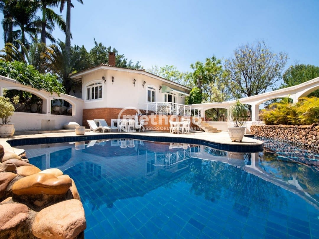 Casa, 4 quartos, 1200 m² - Foto 1