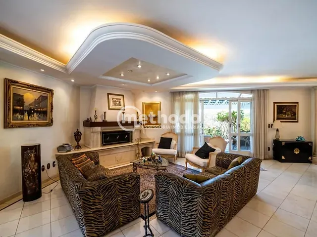 Casa com 6000m² 4 quartos e 6 banheiros, à venda ou para alugar, no bairro Dois Córregos em Valinhos