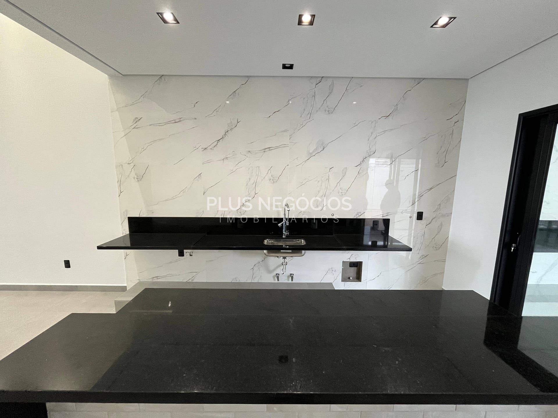 Casa, 4 quartos, 260 m² - Foto 23