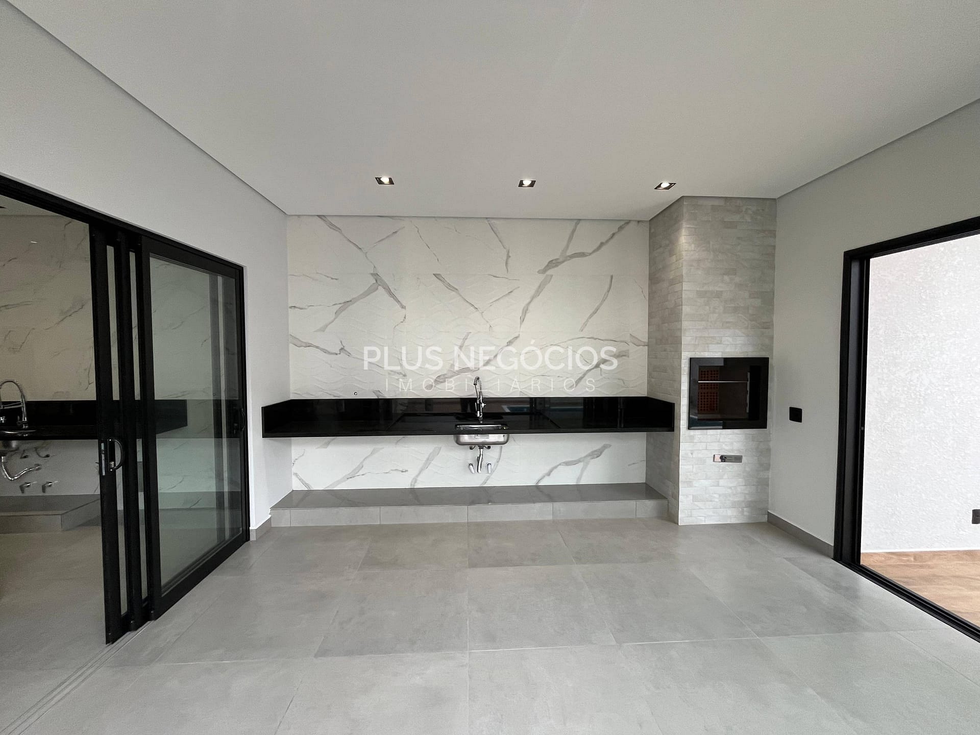 Casa, 4 quartos, 260 m² - Foto 26