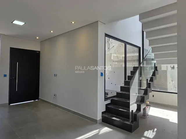 Casa 3 quartos e 4 banheiros, à venda, no bairro Cajuru do Sul em Sorocaba