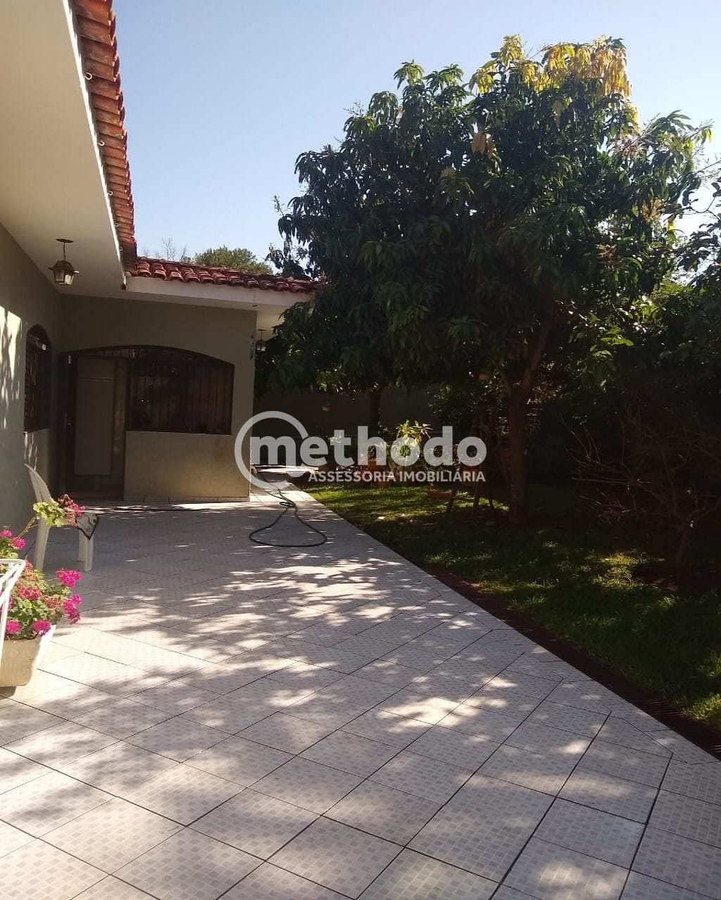 Casa, 4 quartos, 286 m² - Foto 2