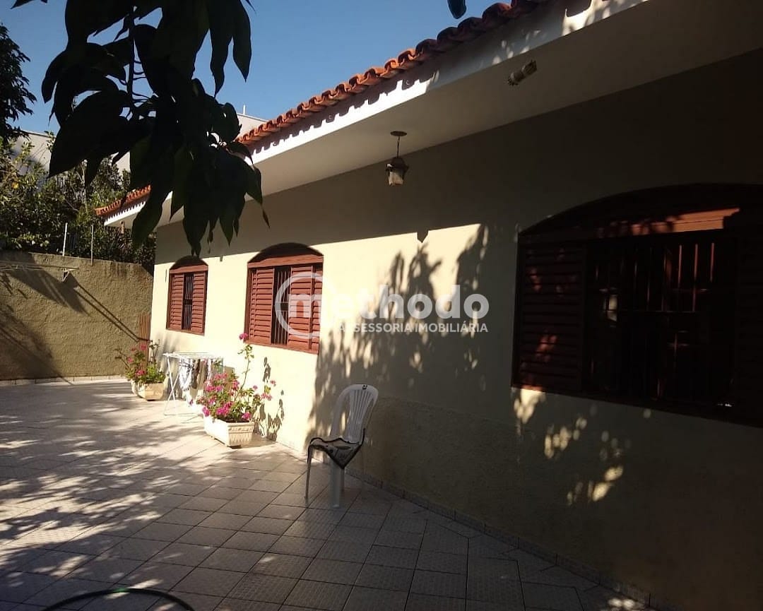 Casa, 4 quartos, 286 m² - Foto 1