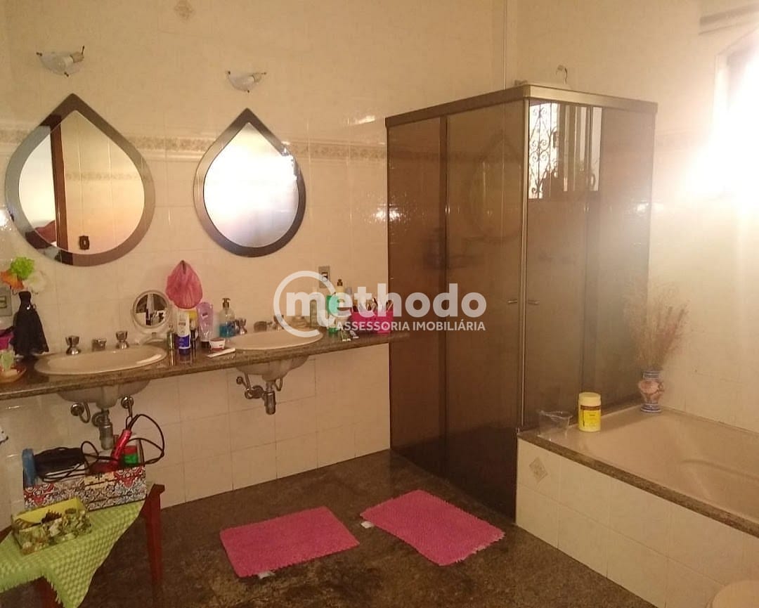 Casa, 4 quartos, 286 m² - Foto 4