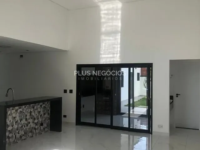 Casa com 250m² 3 quartos e 5 banheiros, à venda, no bairro Parque Ibiti Reserva em Sorocaba