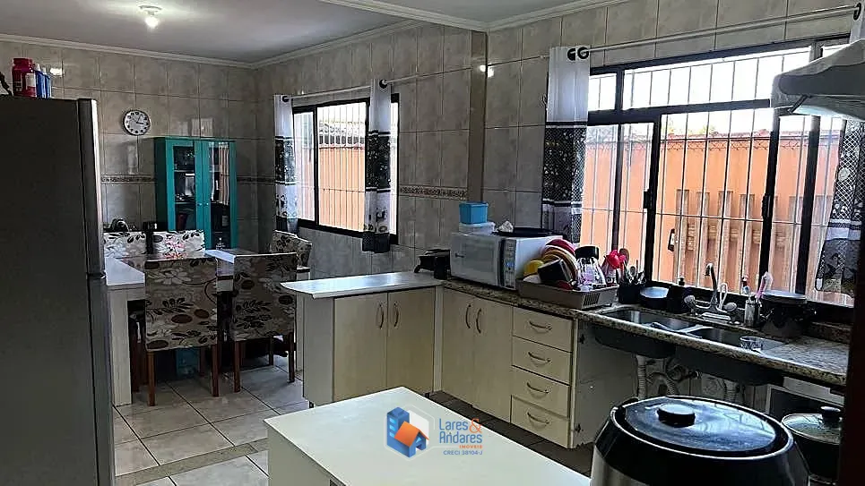 Casa, 3 quartos, 180 m² - Foto 4
