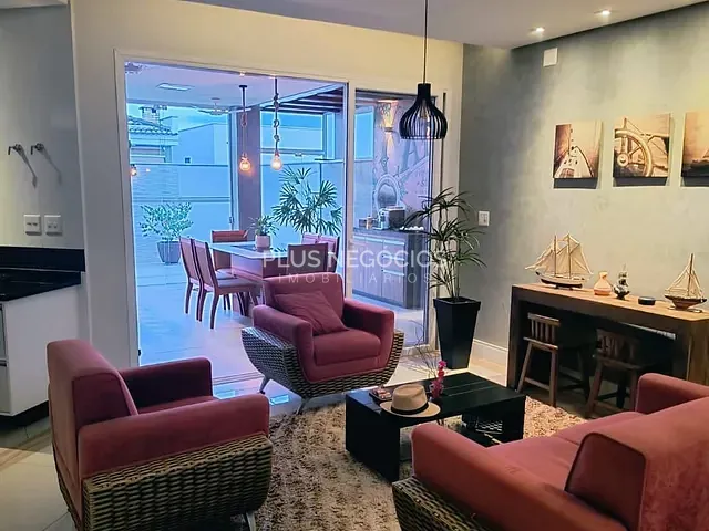 Casa com 324m² 3 quartos e 5 banheiros, à venda, no bairro Além Ponte em Sorocaba