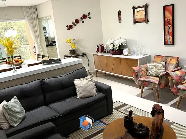 Casa com 414m² 5 quartos e 6 banheiros, à venda, no bairro Parque Nova Jandira em Jandira