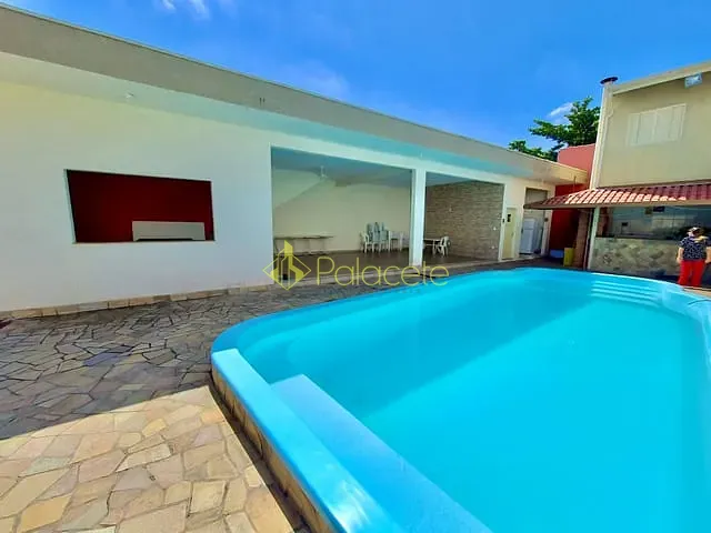 Casa 1 quarto e 2 banheiros, à venda, no bairro Vila São José em Taubaté