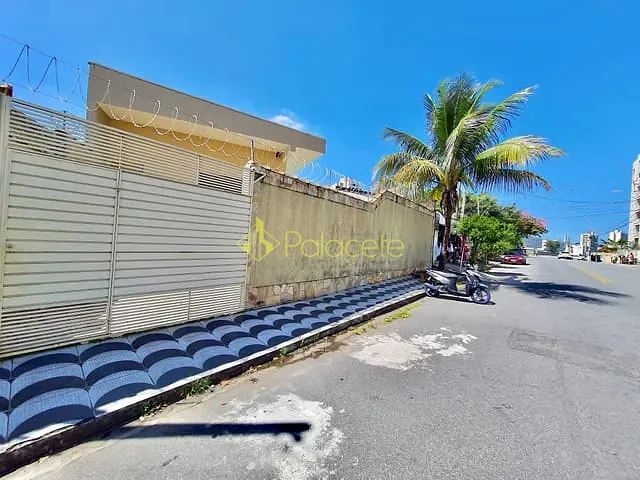 Casa 1 quarto e 2 banheiros, à venda, no bairro Vila São José em Taubaté