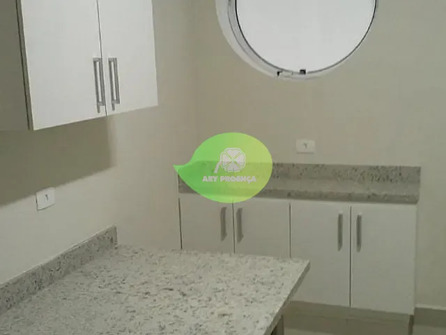 Casa com 250m² 3 quartos e 1 banheiro, à venda, no bairro Centro em Araçoiaba da Serra