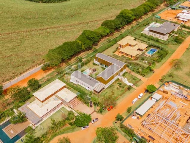 Casa com 1980m² 7 quartos e 9 banheiros, à venda, no bairro Fazenda Santo Antonio - Haras Larissa em Monte Mor