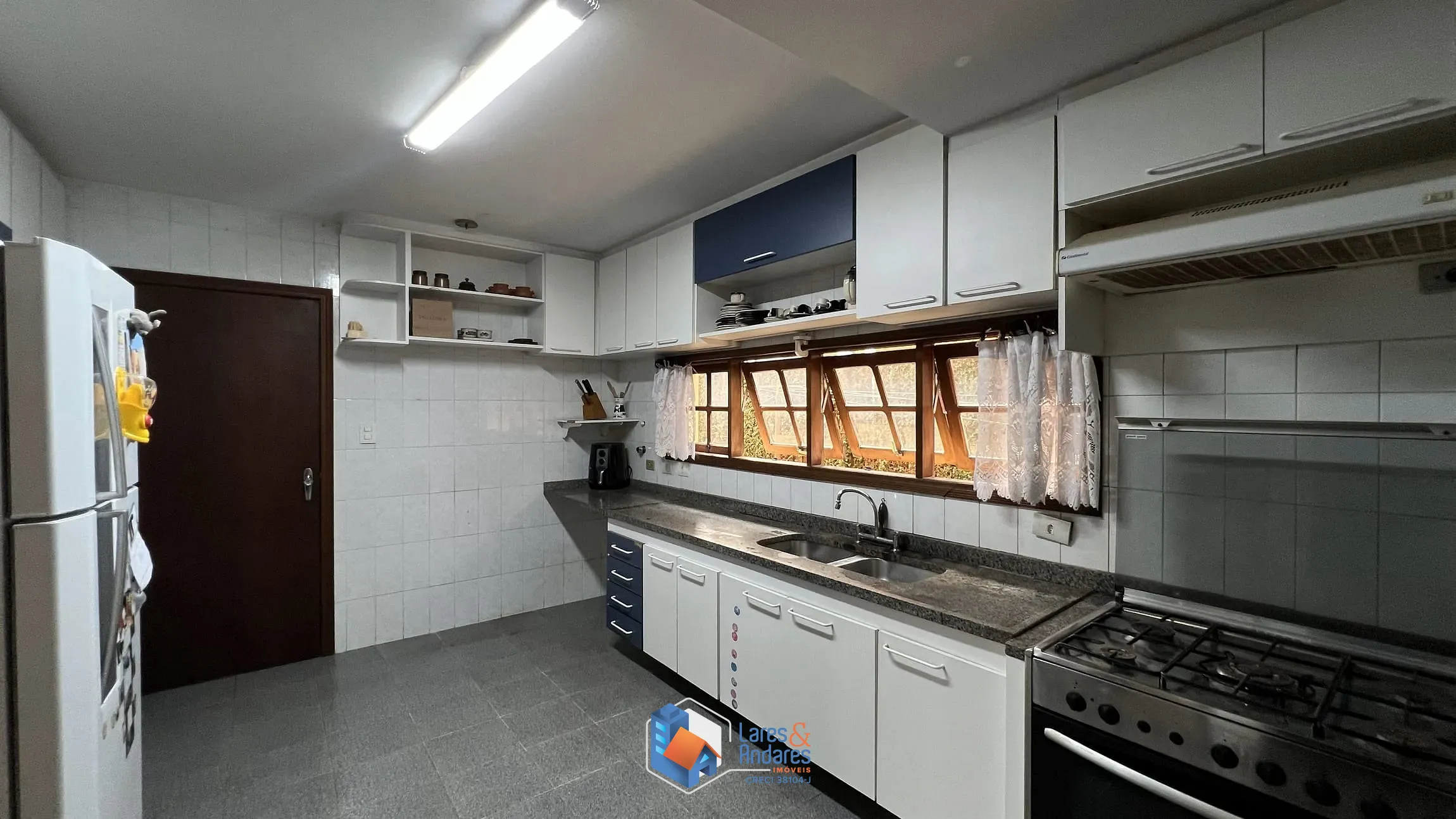 Casa, 3 quartos, 324 m² - Foto 21