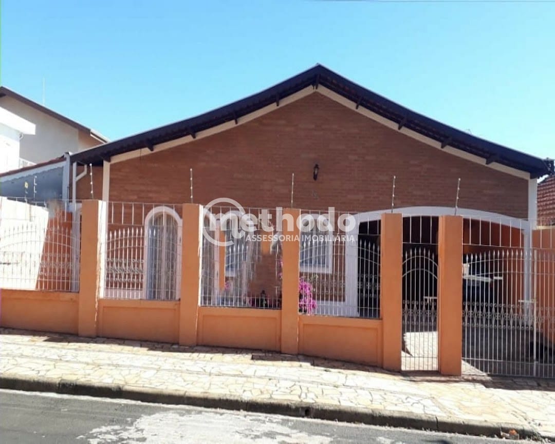 Casa, 5 quartos, 210 m² - Foto 1