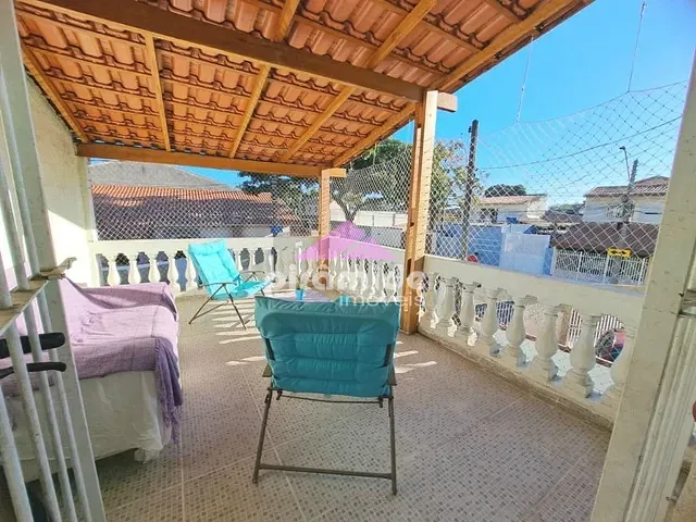 Casa com 130m² 4 quartos e 3 banheiros, à venda, no bairro Jardim das Indústrias em São José dos Campos