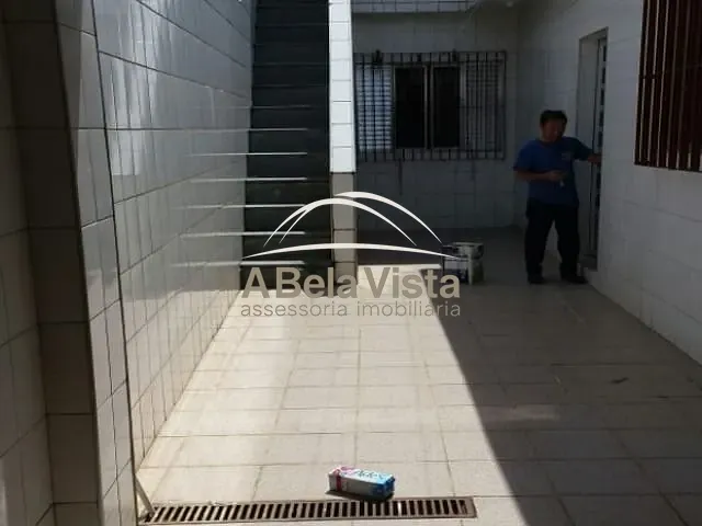 Casa com 110m² 2 quartos e 1 banheiro, para alugar, no bairro CIPAVA em Osasco