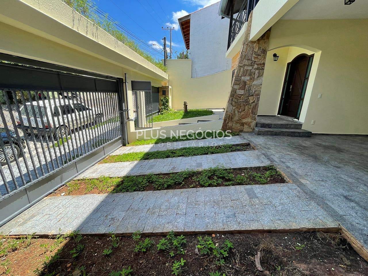 Casa, 4 quartos, 460 m² - Foto 2