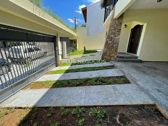 Casa com 360m² 4 quartos e 5 banheiros, à venda ou para alugar, no bairro Jardim Pagliato em Sorocaba