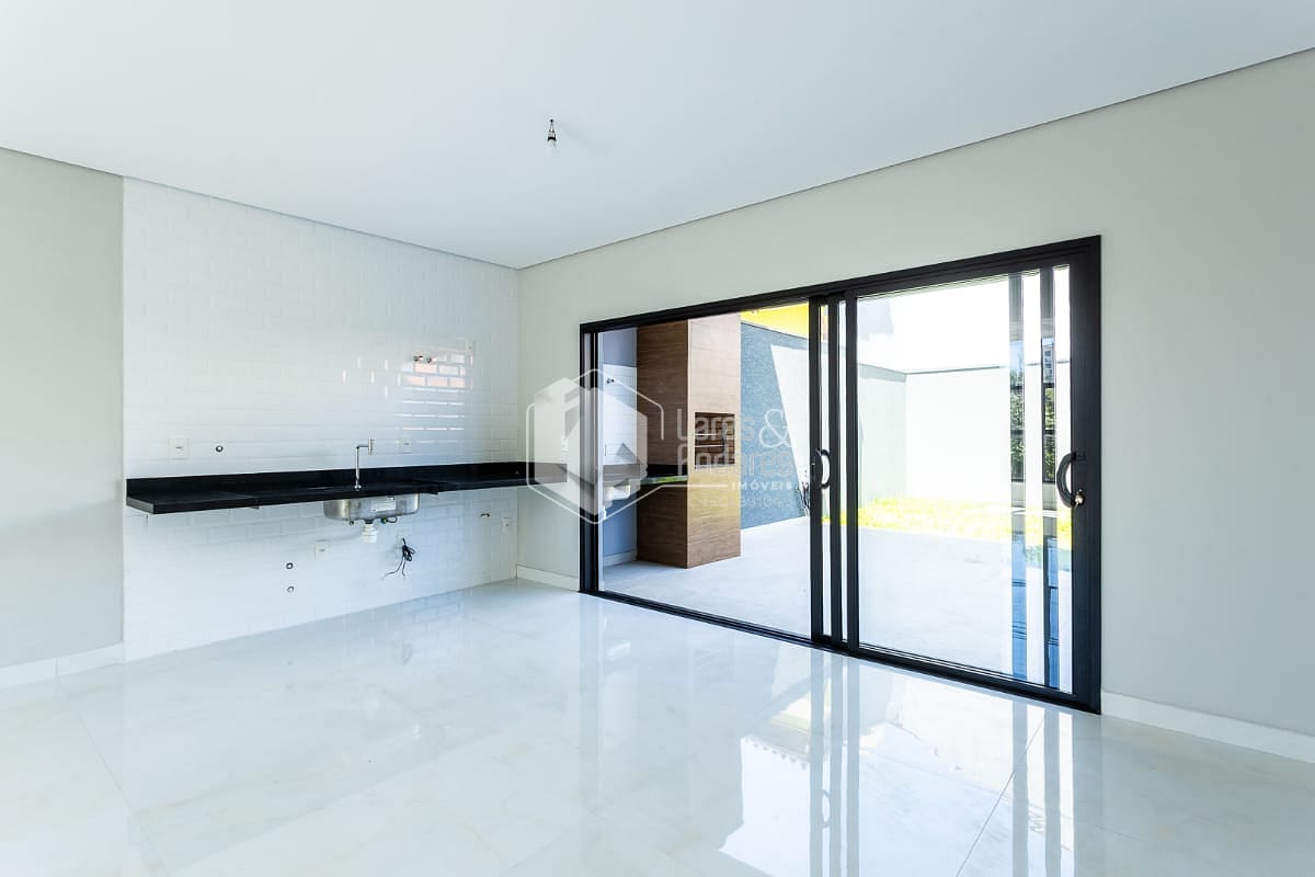 Casa, 3 quartos, 210 m² - Foto 15