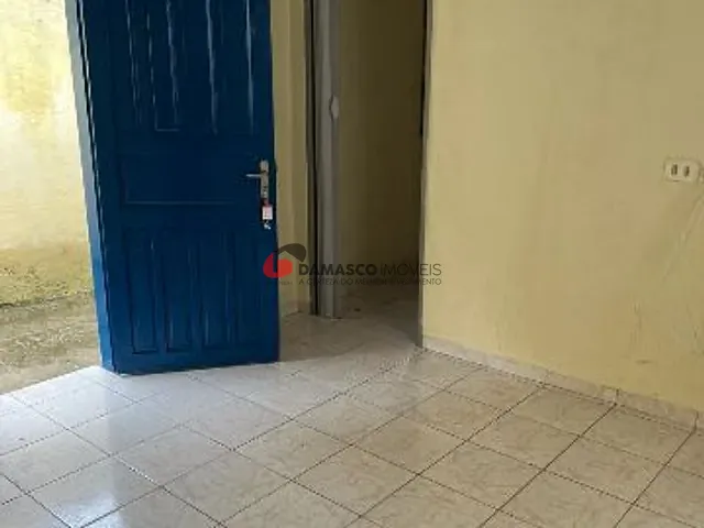 Casa com 300m² 2 quartos e 2 banheiros, à venda, no bairro Vila Junqueira em Santo André